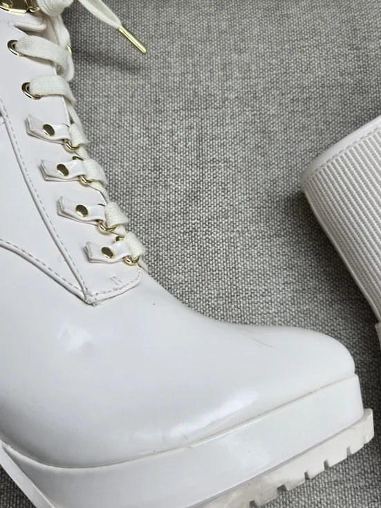 Shoe Dazzle Women's Ayah Lace-Up High Heel Ankle Boots - Cream - Picture 8 of 12